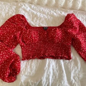 Cropped long sleeve top